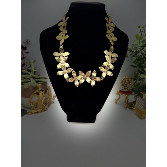 Vintage RLL Ralph Lauren Gold Tone Flower Design Gold Tone Necklace 17" Long - Picture 2 of 9